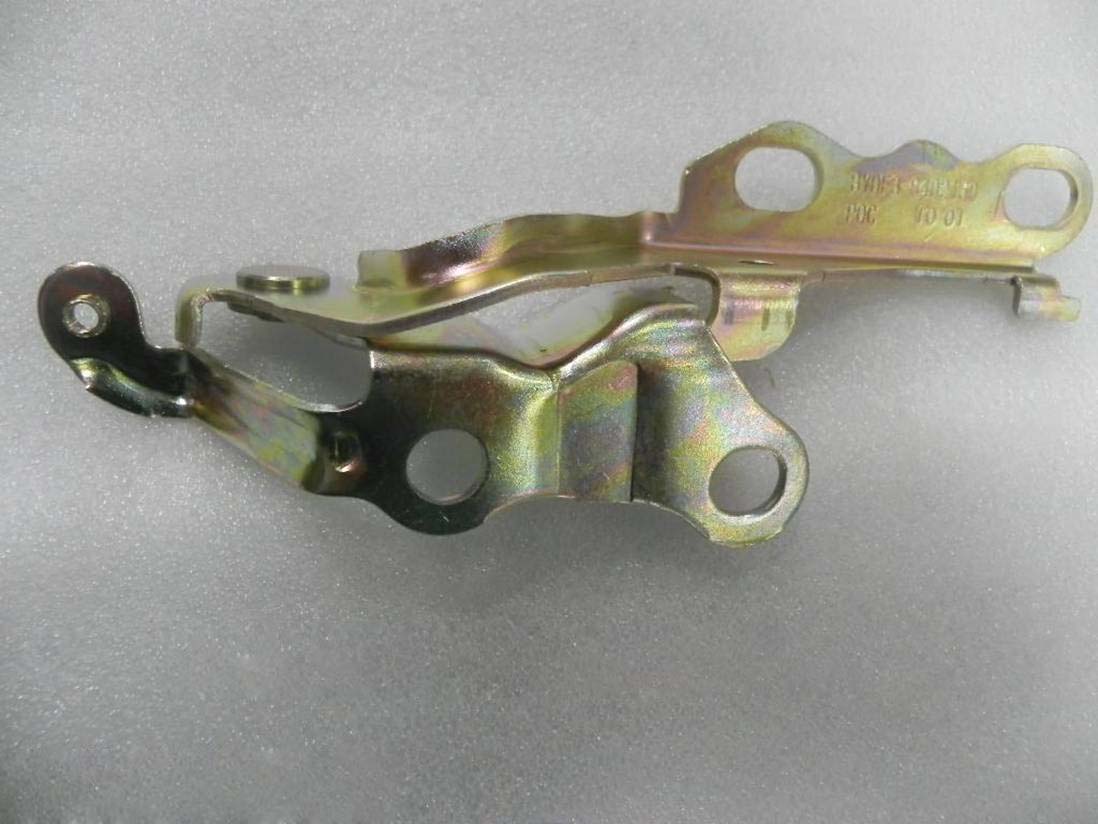 картинка ПЕТЛЯ КАПОТА ЛЕВАЯ F-3, F3R 10021267  10016549-00