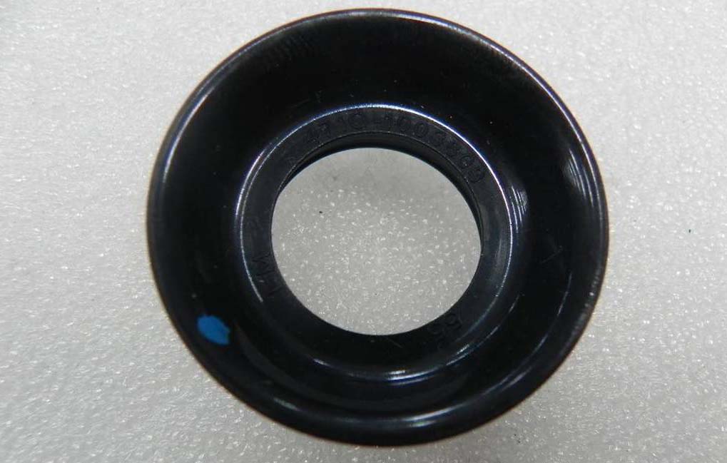 картинка УПЛОТНИТЕЛЬ СВЕЧНОГО КОЛОДЦА BYD F-3 10237776-00  10025314