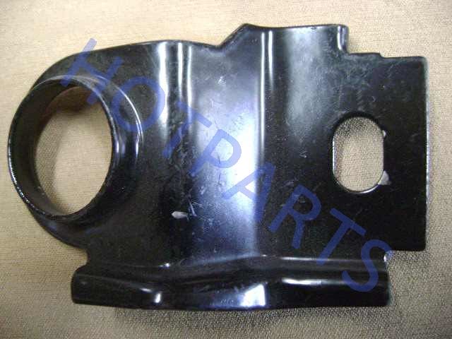 картинка КРОНШТЕЙН КРЕПЛЕНИЯ РАДИАТОРА ВЕРХНИЙ HOVER  - 1302011-K00  1302011-K00
