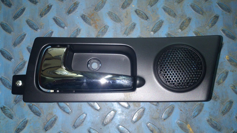 картинка РУЧКА ВНУТРЕННЯЯ ПЕРЕДНЕЙ ЛЕВОЙ ДВЕРИ M1, M2 BRILLIANCE  3050397