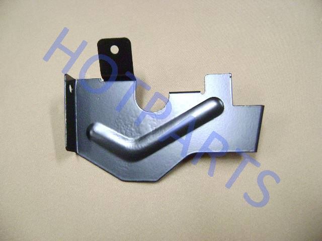 картинка КРОНШТЕЙН РАДИАТОРА КОНДИЦИОНЕРА ПРАВЫЙ HOVER  - 8105016-K00  8105016-K00