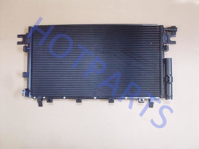 картинка РАДИАТОР КОНДИЦИОНЕРА (ГОЛЫЙ) HOVER H5  8105100-K80