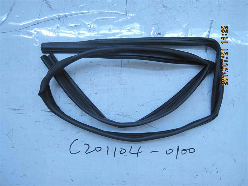 картинка УПЛОТНИТЕЛЬ ДВЕРИ ПЕРЕДНЕЙ ПРАВОЙ EADO  C201104-0100